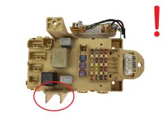 Κουτί ασφαλειών Toyota 82730-0D040 20831