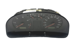 Στροφόμετρο VW Passat B5 88311245 1086