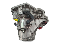 Κιβώτιο ταχυτήτων Νέο Γνήσιο TL8017 TL8B017 320108935R Dacia Duster 1.6