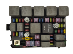 Κουτί ασφαλειών Kia AK-3704 04204N
