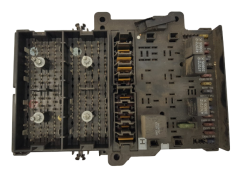 Κουτί ασφαλειών Chrysler P4707794 19654