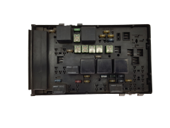 Κουτί ασφαλειών Chrysler 04869204AM 23417G