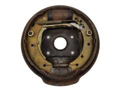 Πλάκα κάλυψης δίσκου φρένων Szczęk Δεξιά 7701040727 Renault Laguna I 32190708.6 11923