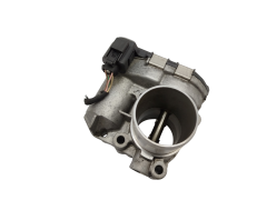 Βαλβίδα σώματος γκαζιού 8200330810--E 0281002681 Renault Nissan 2.0 DCI