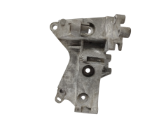Βάση κινητήρα 8200185605 1.5 DCI Renault