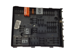 Κουτί ασφαλειών 1K0937124K 0-1418986-1 VW Audi Skoda Seat 20755