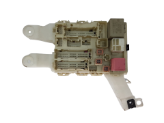 Κουτί ασφαλειών Toyota 82730-02140-A