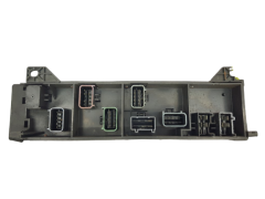 Κουτί ασφαλειών Chrysler 4868132L