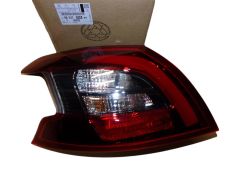 Φανάρι Δεξιά Γνήσιο 9823728680 Peugeot