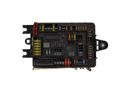 Κουτί ασφαλειών 6114 V8 926111102 19178.000.001 BMW