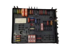 Κουτί ασφαλειών VW Audi 1K0937124H 0-1534502-1 20469