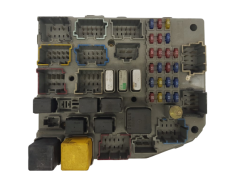 Κουτί ασφαλειών Jeep 56042002L